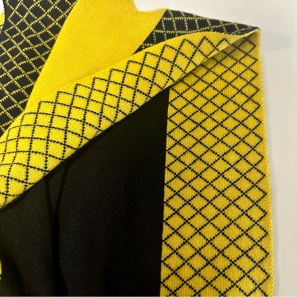 NWOT Iowa Hawkeye Knit School Scarf by Emerson Street Unisex - Picture 6 of 9